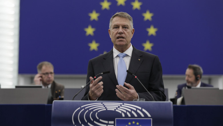 Klaus Iohannis demisionează: „Pentru a scuti România de această criză” 1 Klaus Iohannis demisionează: „Pentru a scuti România de această criză”