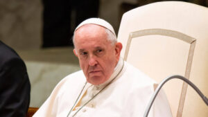 Papa Francisc, internat de o săptămână. Starea Suveranului Pontif se ameliorează