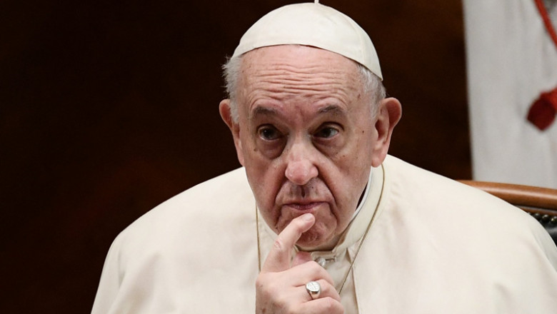 Papa Francisc, internat de o săptămână. Starea Suveranului Pontif se ameliorează 1 Papa Francisc, internat de o săptămână. Starea Suveranului Pontif se ameliorează